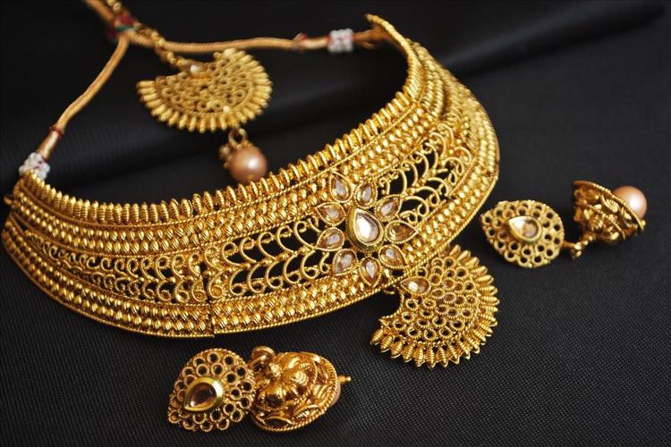 artificial jewellery shops in Lahore