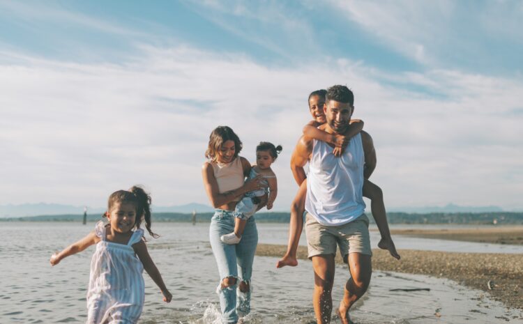 Familyy 750x465